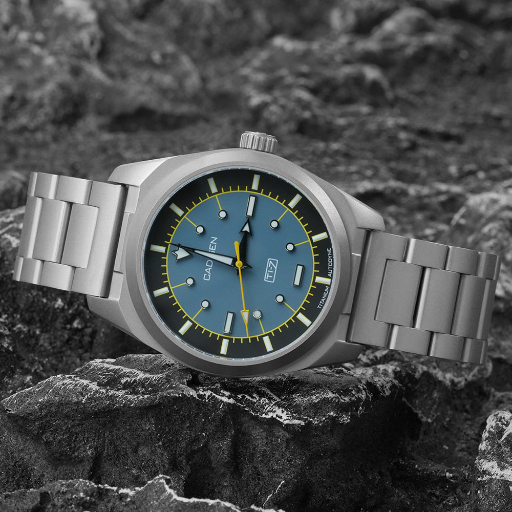 CADISEN TI-7 オートダイン チタンストラップ自動 - Titanium Sport Watch のレビューと価格