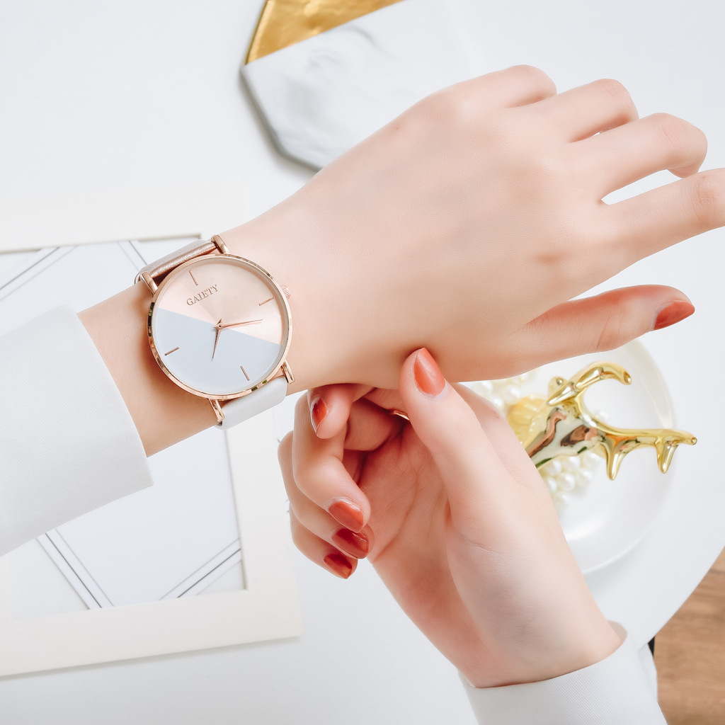 レディースレザーウォッチ,トップブランド,レディースウォッチ - Luxury Watch For Girls のレビューと価格