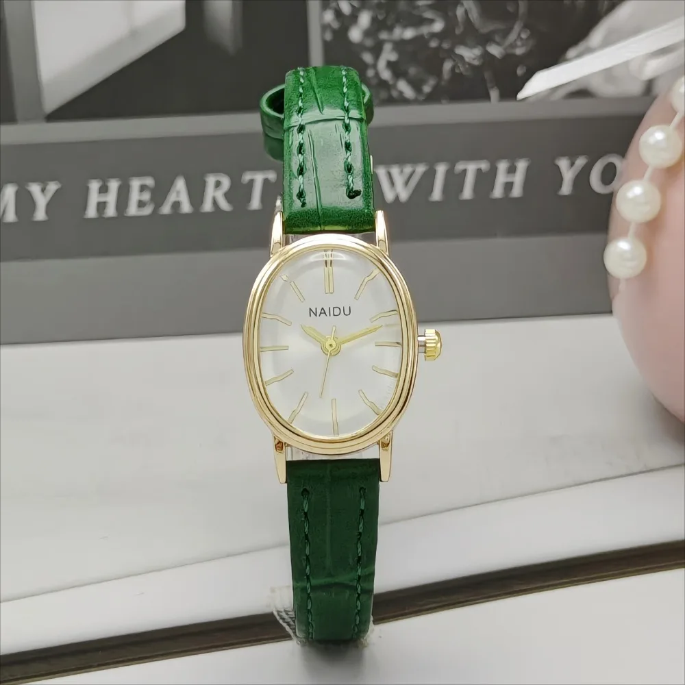 ファッションブランドの女性用オーバルダイヤル腕時計、高級レザ - Luxury Watch With Leather Strap のレビューと価格