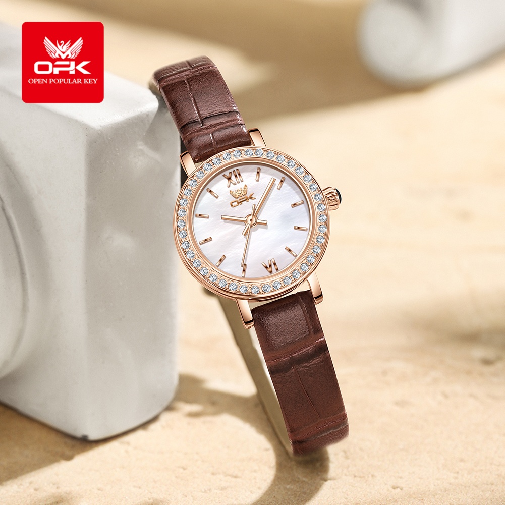 OPK 6063 ライト高級腕時計女性用小さなラウンドダイヤ - Luxury Watch With Leather Strap のレビューと価格